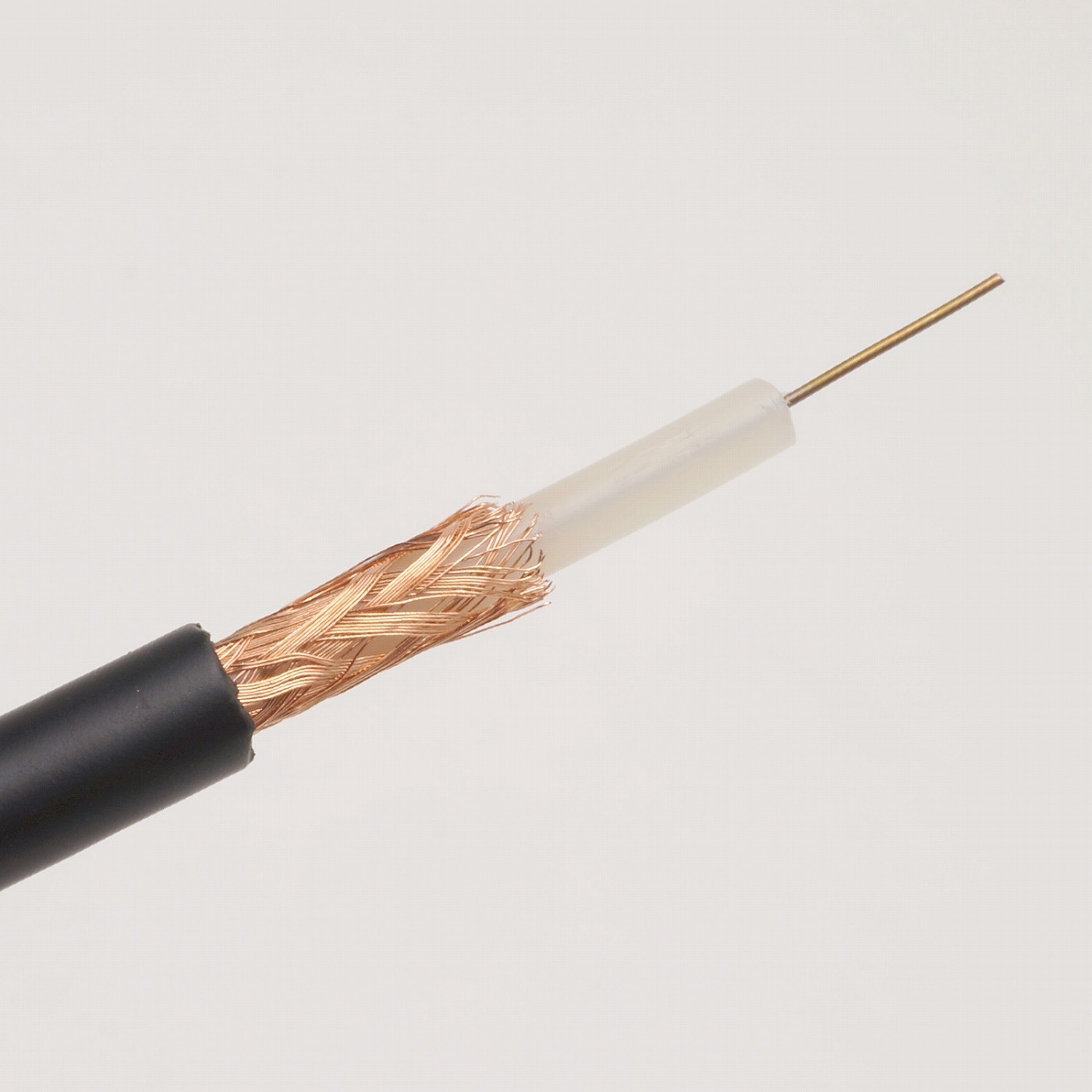 同軸ケーブル5DFB MJ-RP・SMAP (リバースタイプ) (RP・SMAP-MJ) 20m (インピーダンス:50Ω) 5D-FB加工製作品ツリービレッジ 同軸ケーブル5DFB MJ-RP・SMAP (リバースタイプ) (RP・SMAP-MJ) 15m